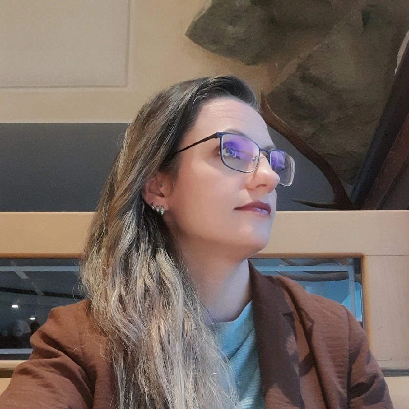 Karin Nicolae